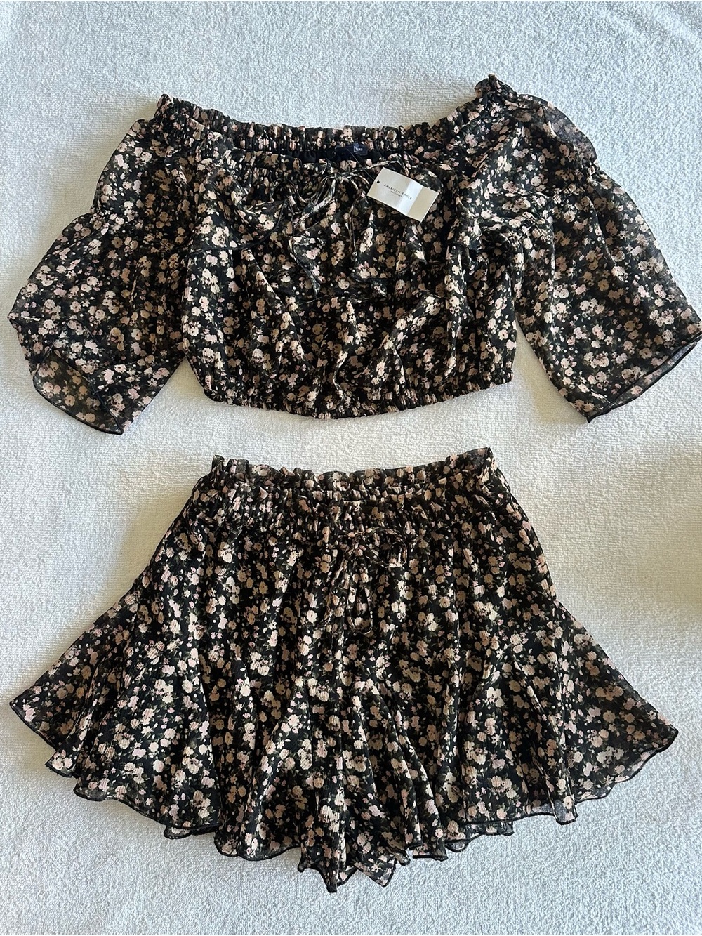 NWT American Eagle Outfitters 2 Piece Set Black Floral Print Women’s Size XS
